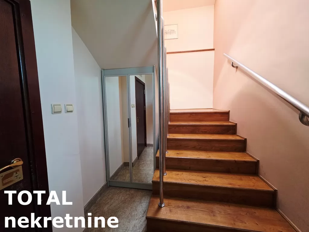 Stan,NOVI SAD,BULEVAR,kv: 145.00, € 246500, ID: 1102625 23