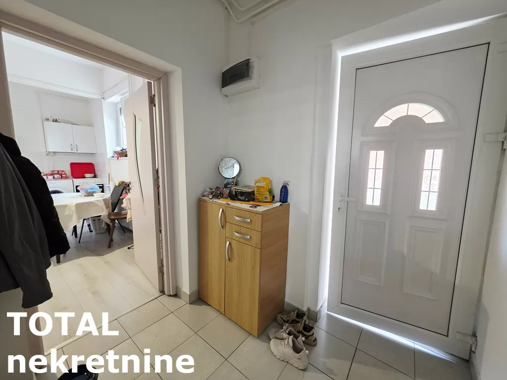Stan,NOVI SAD,PODBARA,kv: 62.00, € 130000, ID: 1100055 11