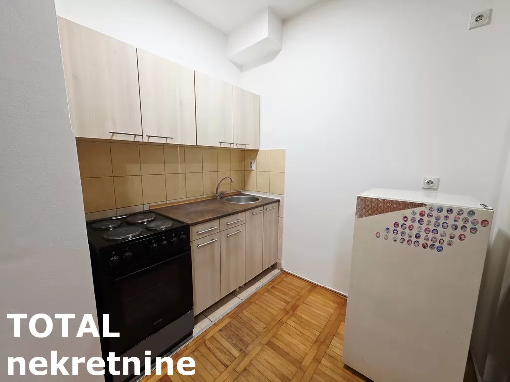 Stan,PETROVARADIN,PETROVARADIN,kv: 25.00, € 70000, ID: 1102380 5