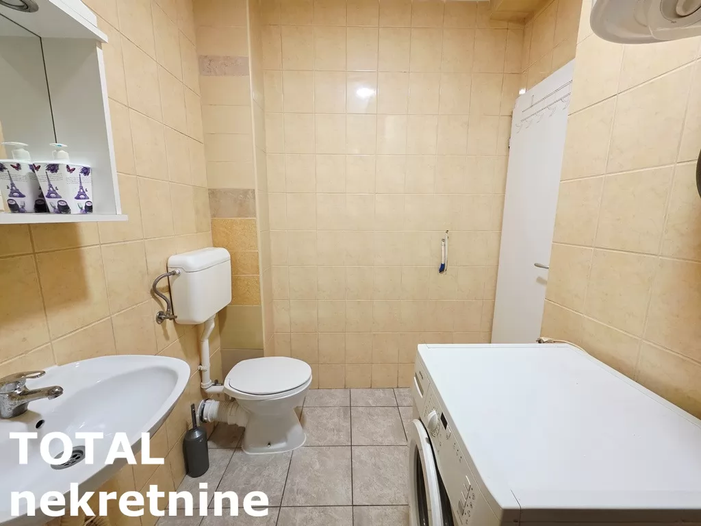 Stan,PETROVARADIN,PETROVARADIN,kv: 25.00, € 70000, ID: 1102380 7