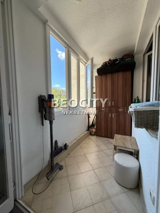 Dvosoban stan, 56 m2, Novi Sad, Bulevar kralja Petra I ID: 132487 9