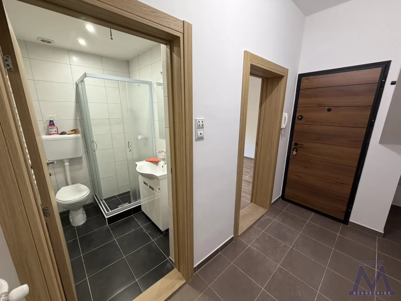 Stan,SREMSKA KAMENICA,CENTAR,kv: 29, € 64000, ID: 1019227 4