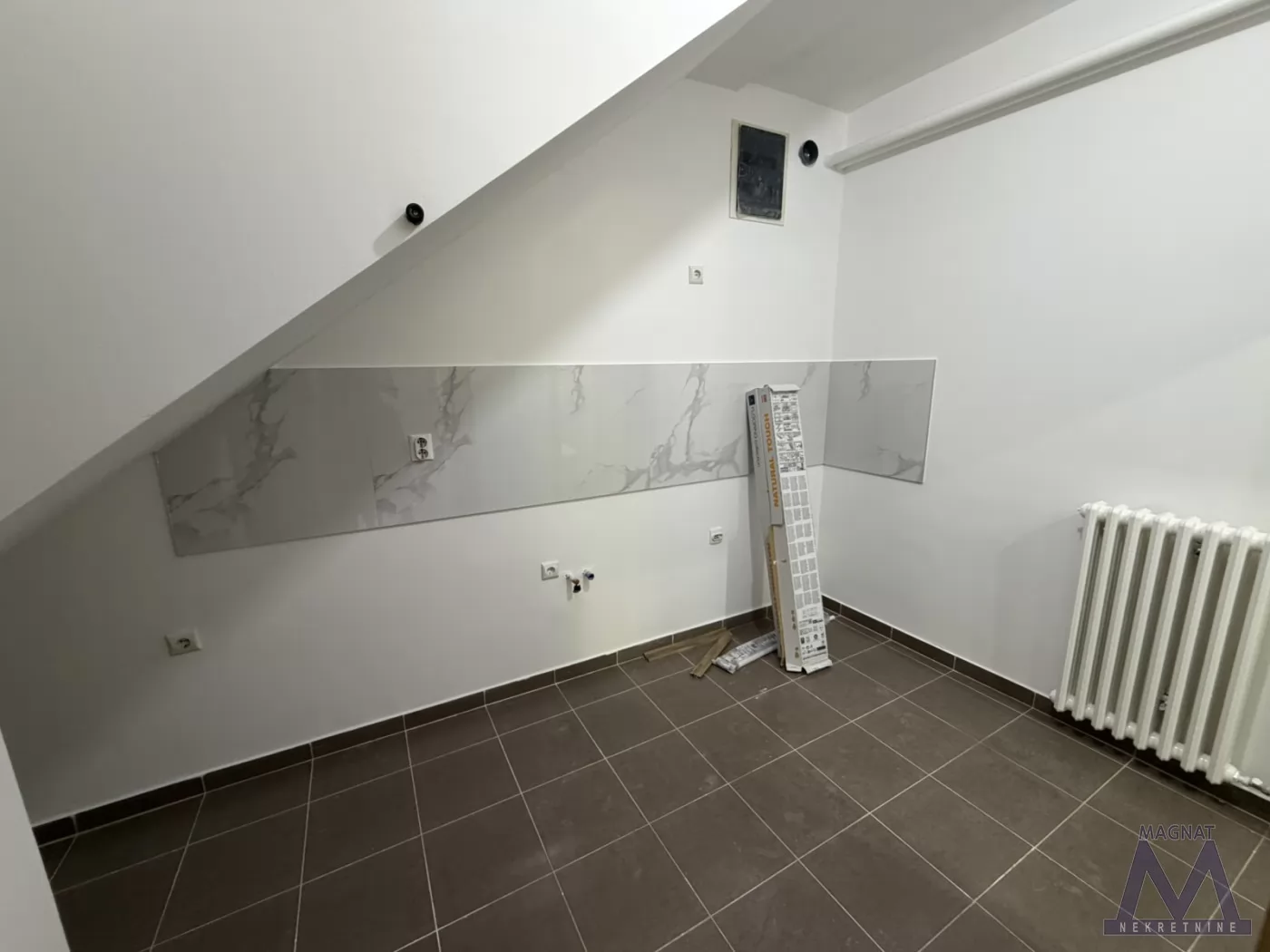 Stan,SREMSKA KAMENICA,CENTAR,kv: 29, € 64000, ID: 1019227 7