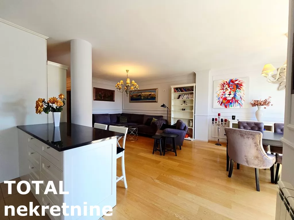 Stanovi,NOVI SAD,CENTAR,kv: 119.00, € 1500, ID: 9189908 5