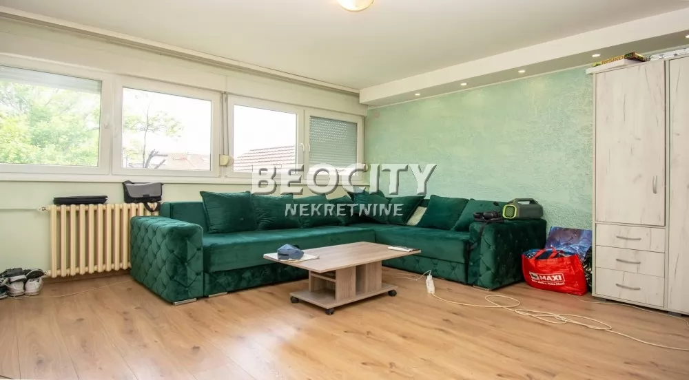 Trosoban stan, 84 m2, Batajnica, Kralja Radoslava ID: 132317 1