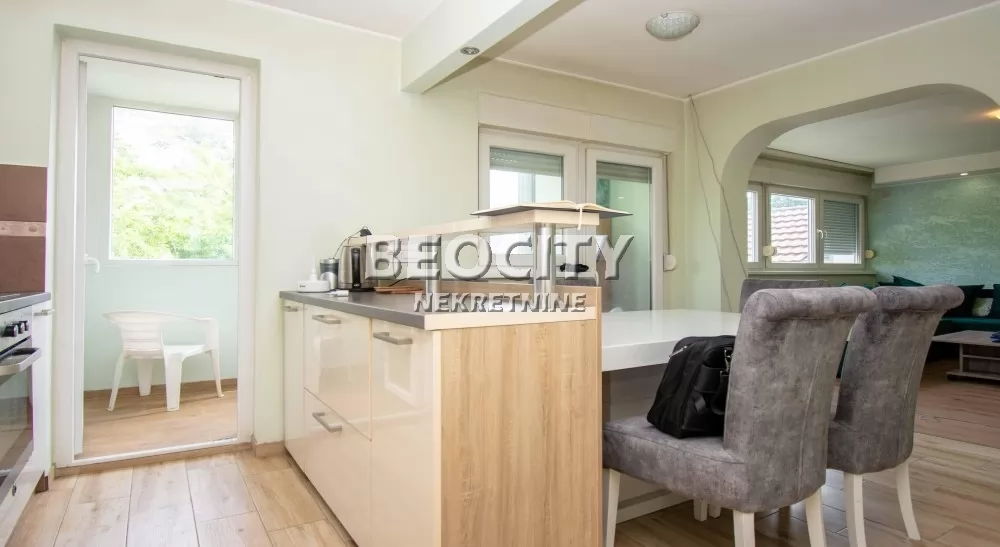 Trosoban stan, 84 m2, Batajnica, Kralja Radoslava ID: 132317 3
