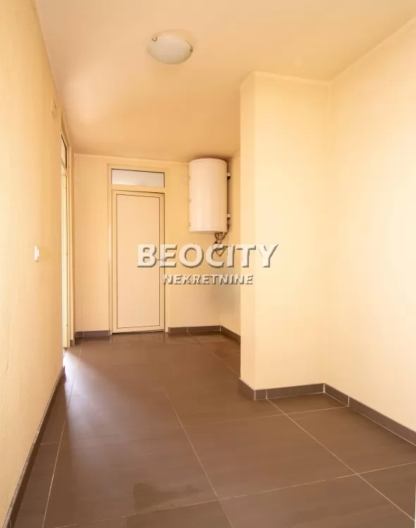 Trosoban stan, 84 m2, Batajnica, Kralja Radoslava ID: 132317 8