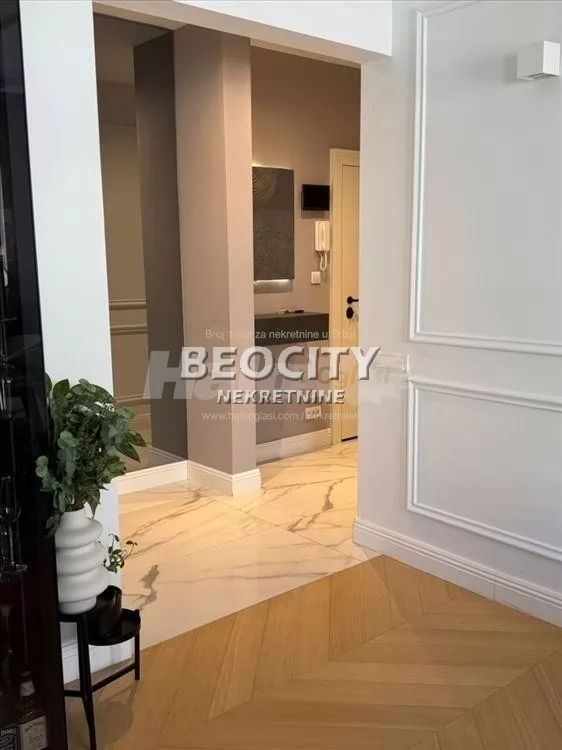 Trosoban stan, 87 m2, Centar, Zvečanska ID: 132281 7