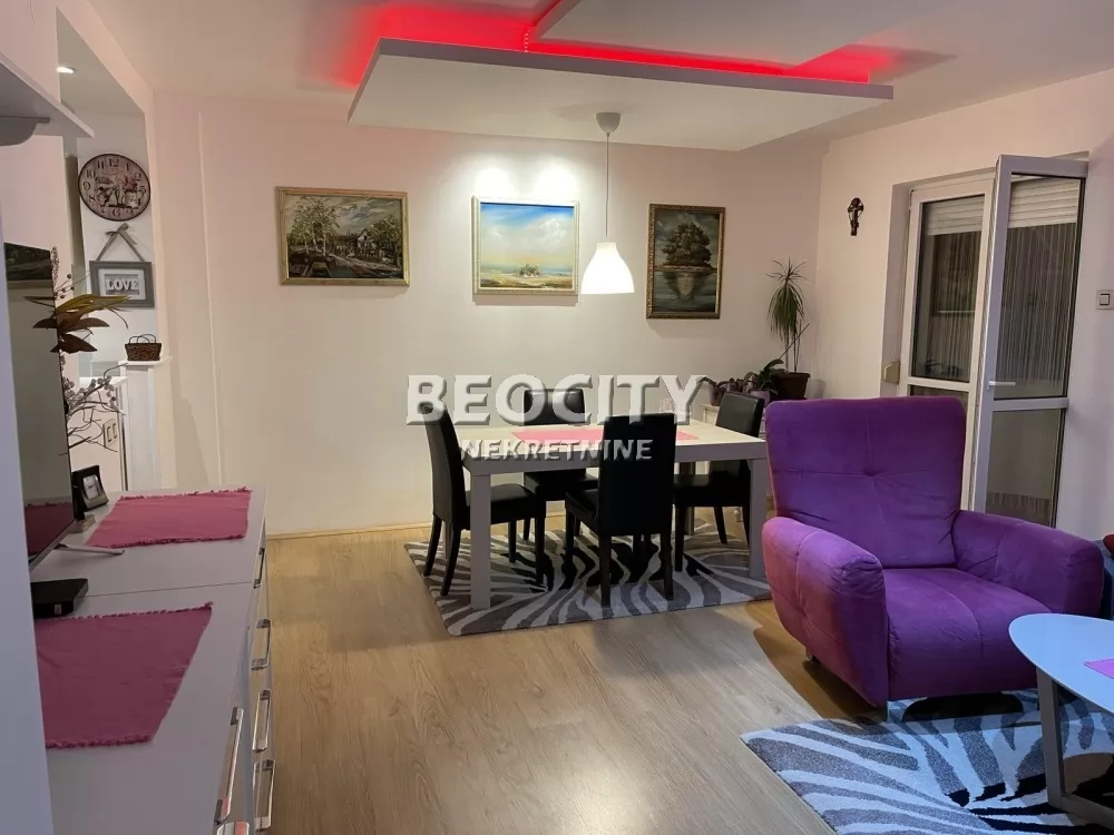 Trosoban stan, 90 m2, Novi Sad, Sociijalno ID: 132441 1