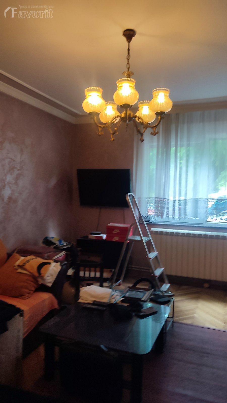 BRACE JERKOVIC, PIVA KARAMATIJEVICA, 48m2 3