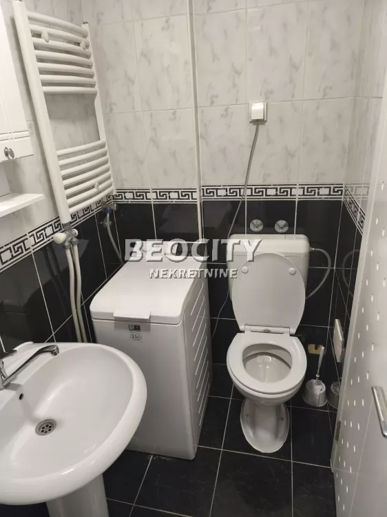 Jednosoban stan, 30 m2, Bulevar Evrope, Dalmatinska ID: 101503 10