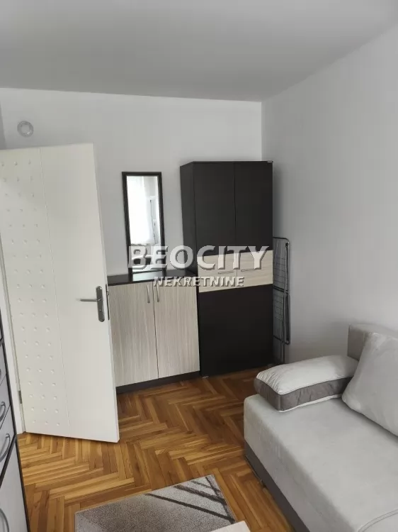 Jednosoban stan, 30 m2, Bulevar Evrope, Dalmatinska ID: 101503 3