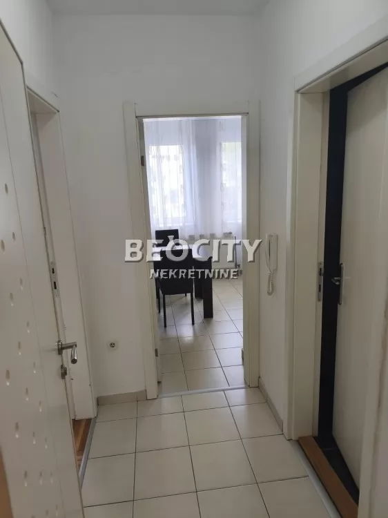 Jednosoban stan, 30 m2, Bulevar Evrope, Dalmatinska ID: 101503 8