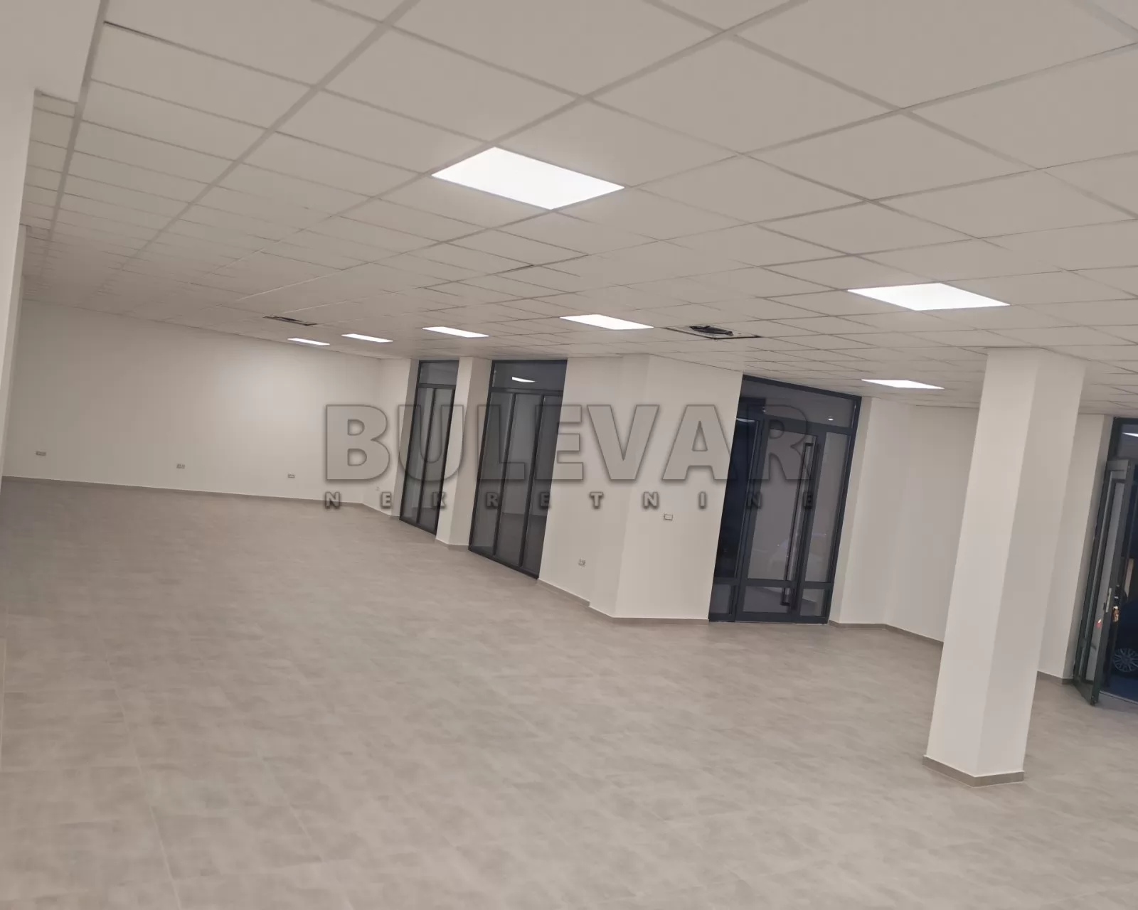 Lokal, 170 m2, Centar, Nikole Pašića ID: i-016512 3