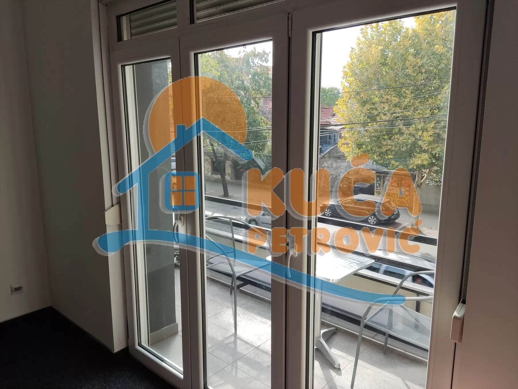 Lokal, 70 m2, Filozofski fakultet, Kralja Stefana Prvovenčanog ID: i-016499 12