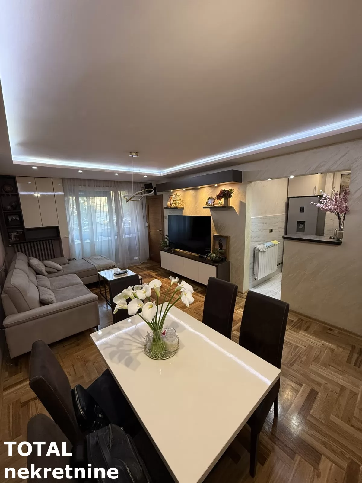 Stan,NOVI SAD,CENTAR,kv: 42.00, € 141000, ID: 1102560 1