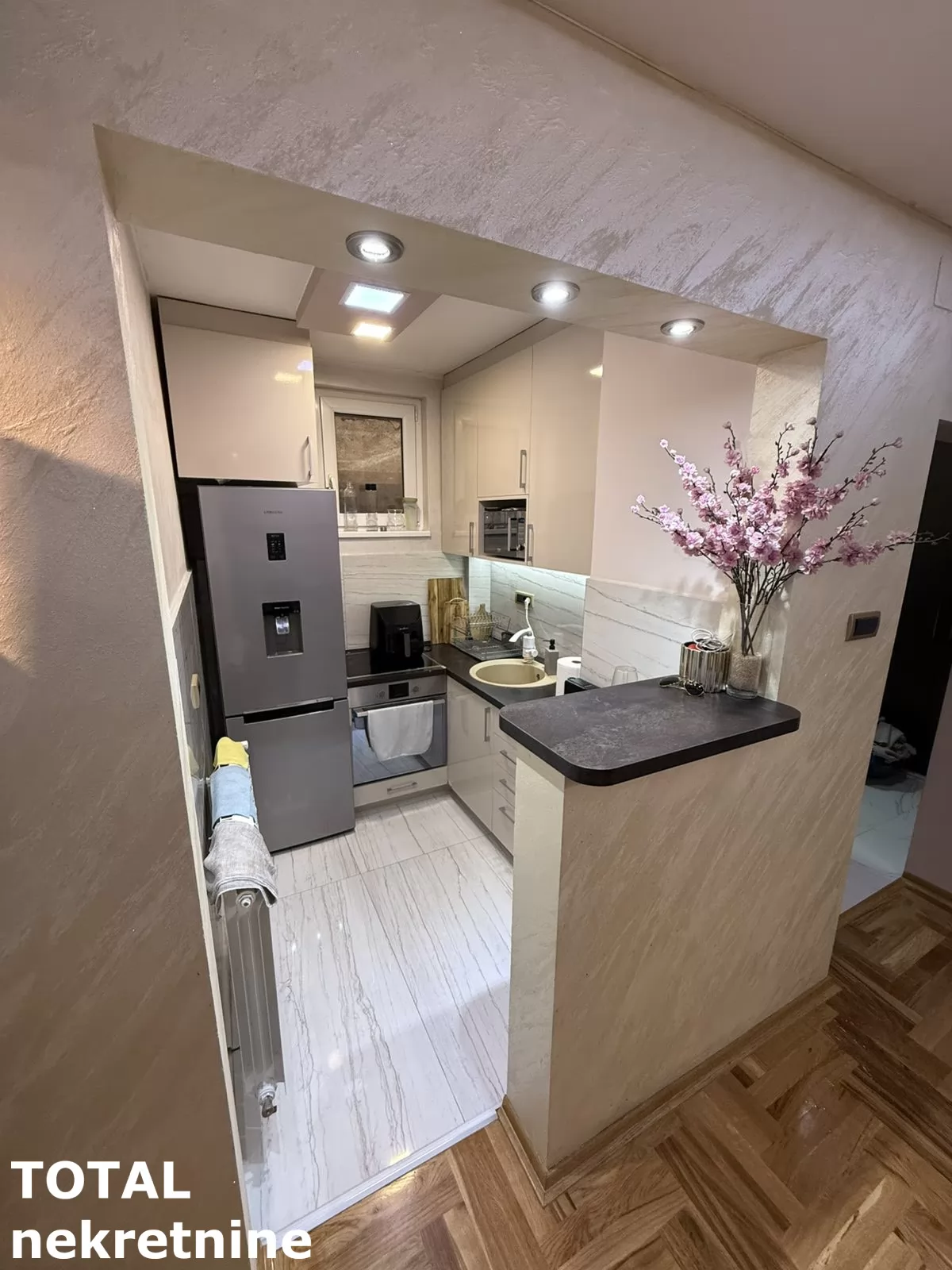 Stan,NOVI SAD,CENTAR,kv: 42.00, € 141000, ID: 1102560 4