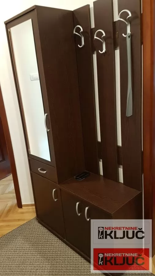 BETANIJA IZDAJE SE DVOSOBAN NAMEŠTEN STAN 17
