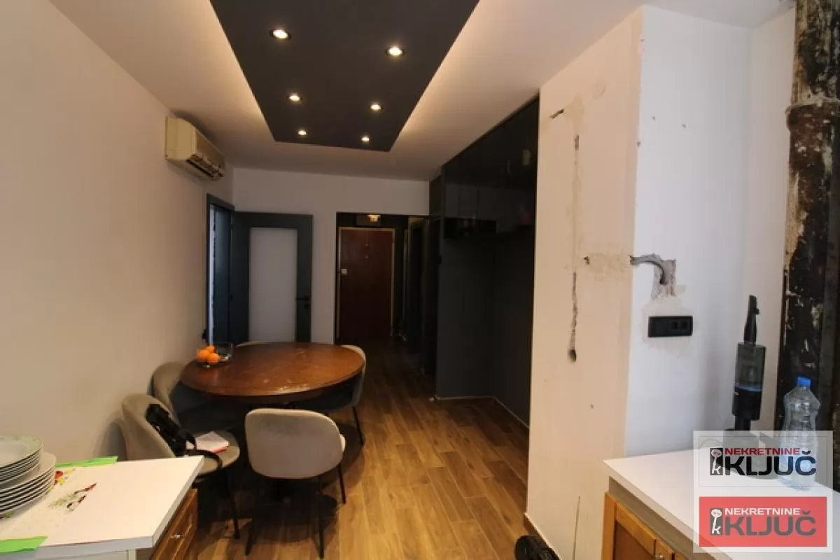 BULEVAR, 63m2, Dvosoban može Dvoiposoban 4