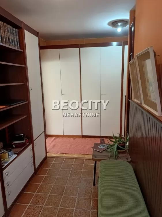 četvorosoban stan, 88 m2, Novi Beograd, Bulevar Maršala Tolbuhina ID: 132534 10
