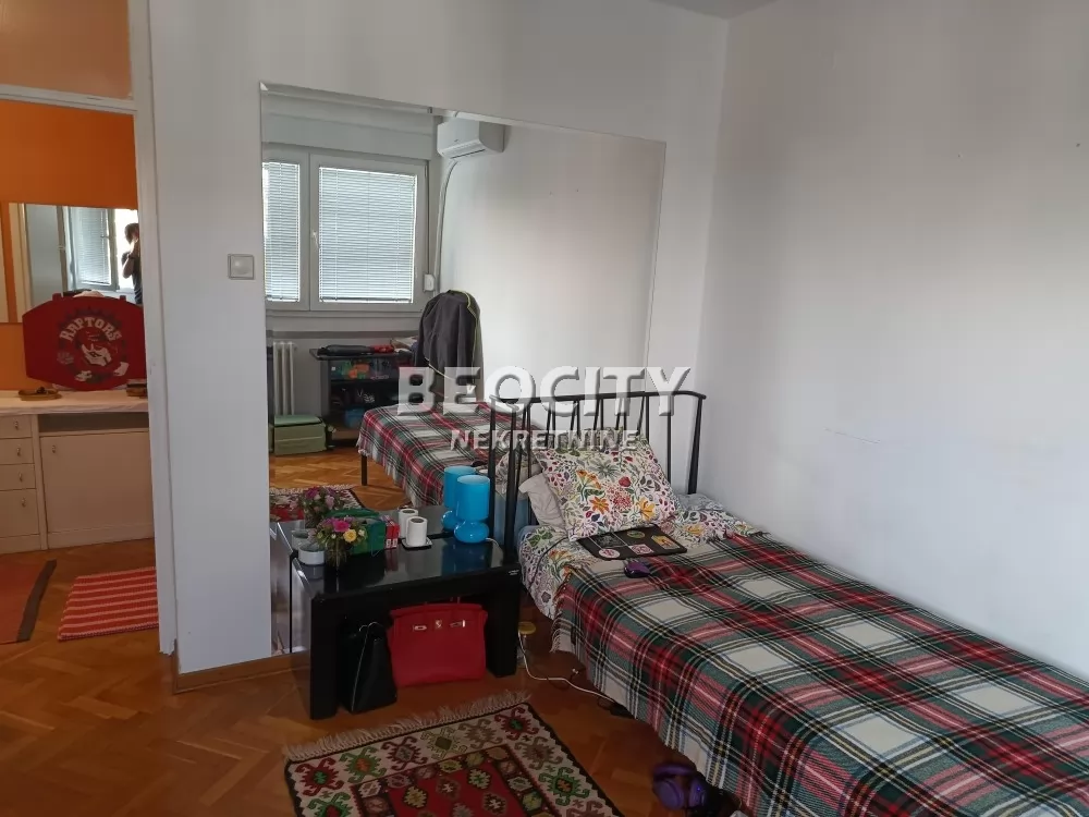 četvorosoban stan, 88 m2, Novi Beograd, Bulevar Maršala Tolbuhina ID: 132534 4