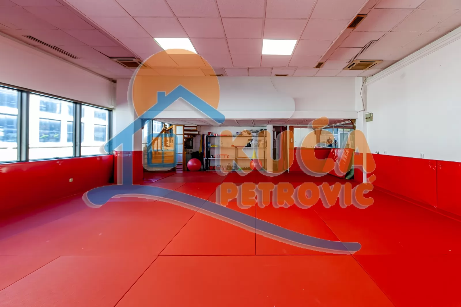 Lokal, 80 m2, Centar, Obrenovićeva ID: p-016521 1