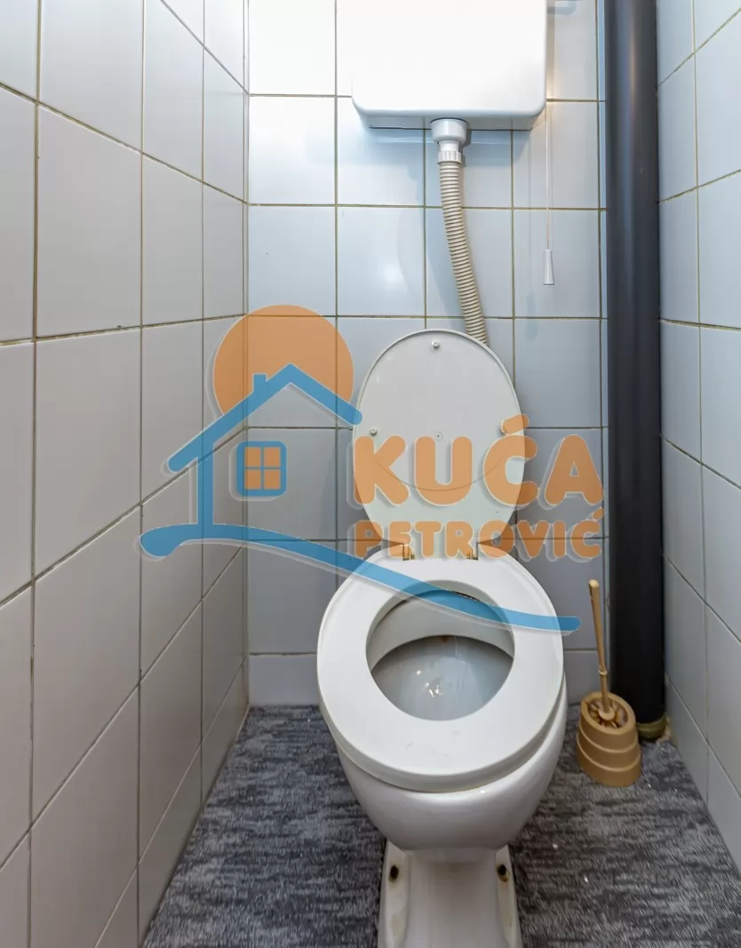 Lokal, 80 m2, Centar, Obrenovićeva ID: p-016521 4