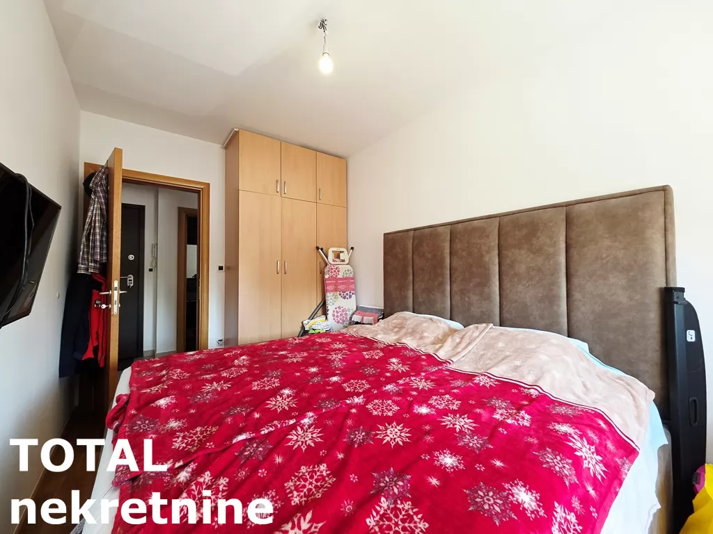 Stan,NOVI SAD,NOVA DETELINARA,kv: 69.00, € 215000, ID: 1102652 6