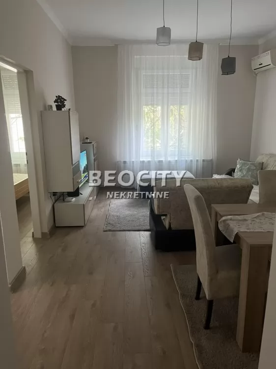 Dvosoban stan, 40 m2, Dorćol, Komnen Barjaktara ID: 132549 3