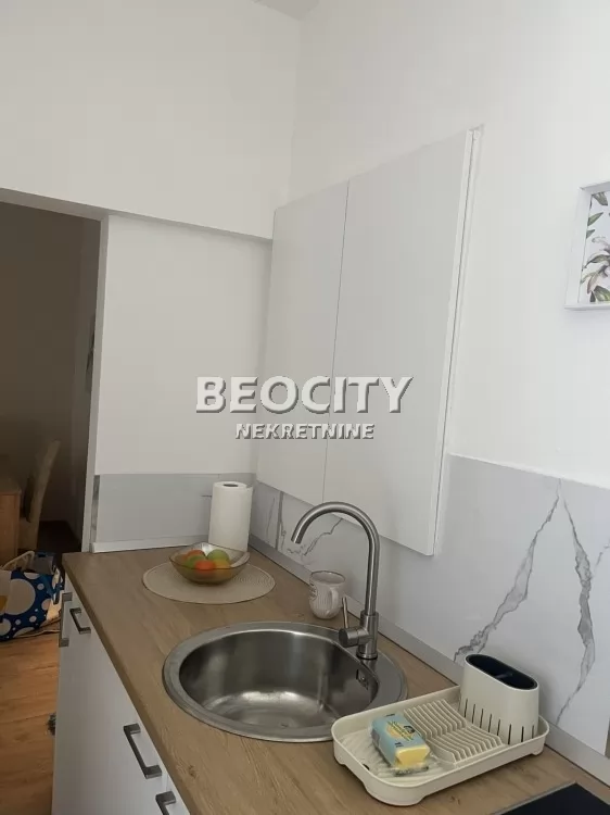 Dvosoban stan, 40 m2, Dorćol, Komnen Barjaktara ID: 132549 5