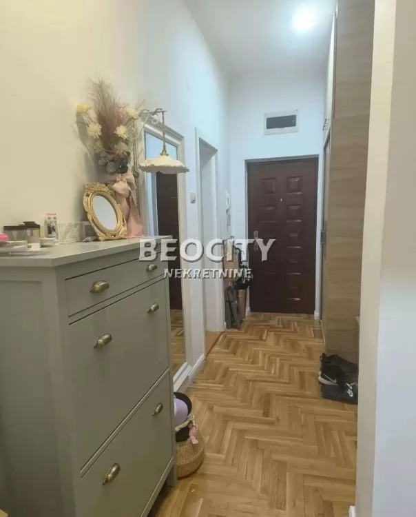 Dvosoban stan, 63 m2, Bulevar Evrope, Bulevar Evrope ID: 132573 3