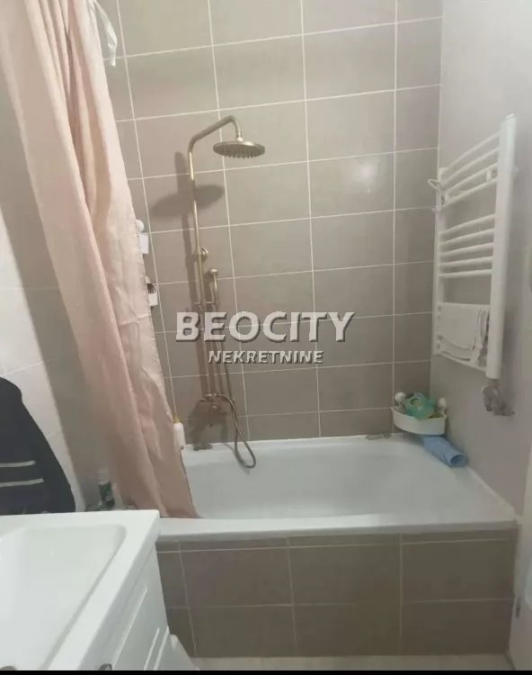 Dvosoban stan, 63 m2, Bulevar Evrope, Bulevar Evrope ID: 132573 8