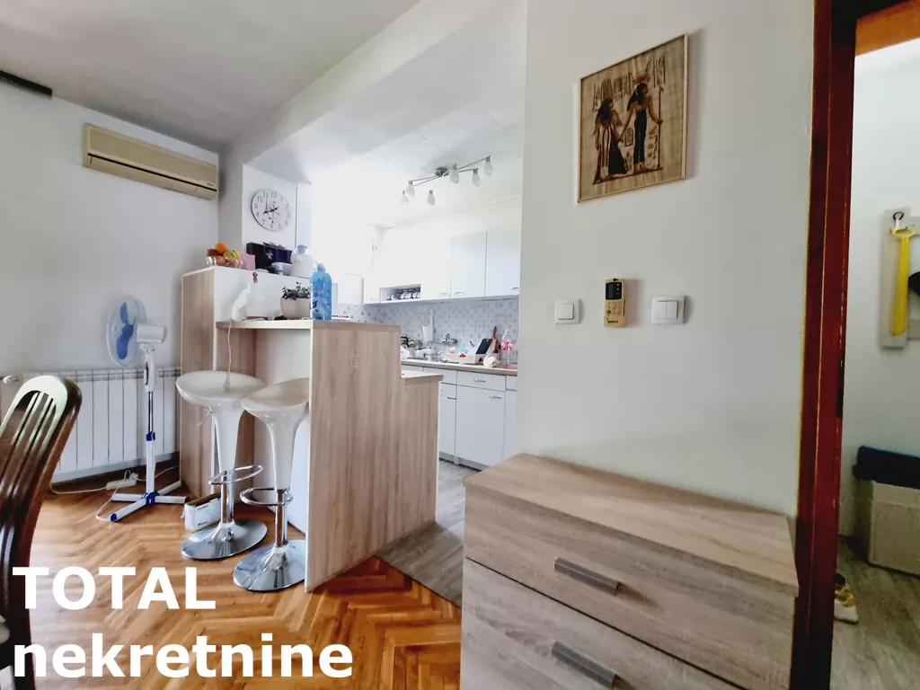 Kuca,PETROVARADIN,MISELUK,kv: 963.00, € 1030000, ID: 3091017 3