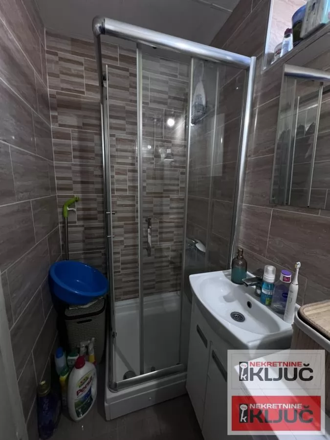 DETELINARA, 20m2, Garsonjera, Nameštena, Renovirana 11