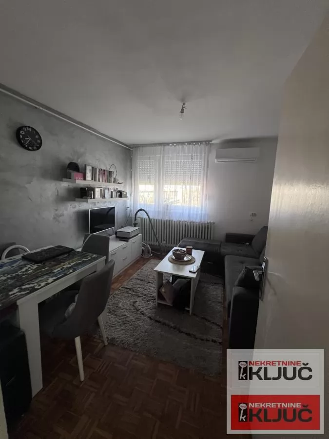 DETELINARA, 20m2, Garsonjera, Nameštena, Renovirana 5