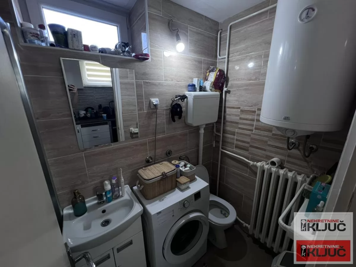 DETELINARA, 20m2, Garsonjera, Nameštena, Renovirana 9