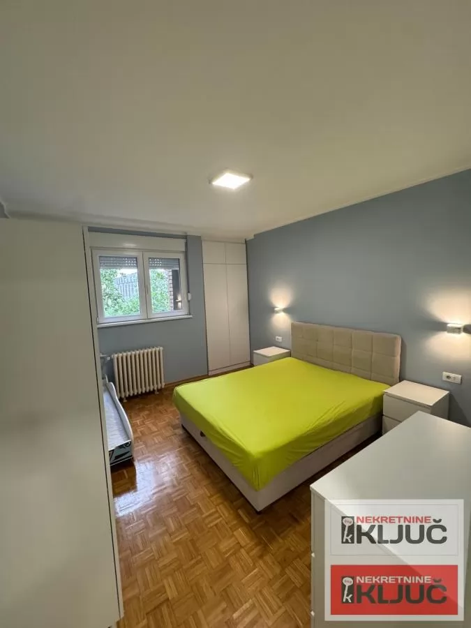 LIMAN 4 IZDAJE SE DVOSOBAN NAMEŠTEN STAN 15