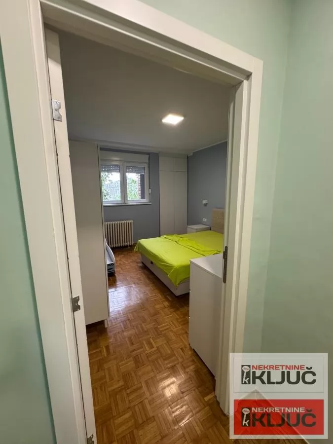 LIMAN 4 IZDAJE SE DVOSOBAN NAMEŠTEN STAN 16