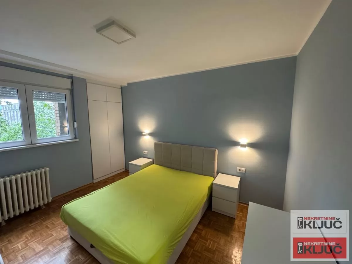 LIMAN 4 IZDAJE SE DVOSOBAN NAMEŠTEN STAN 18