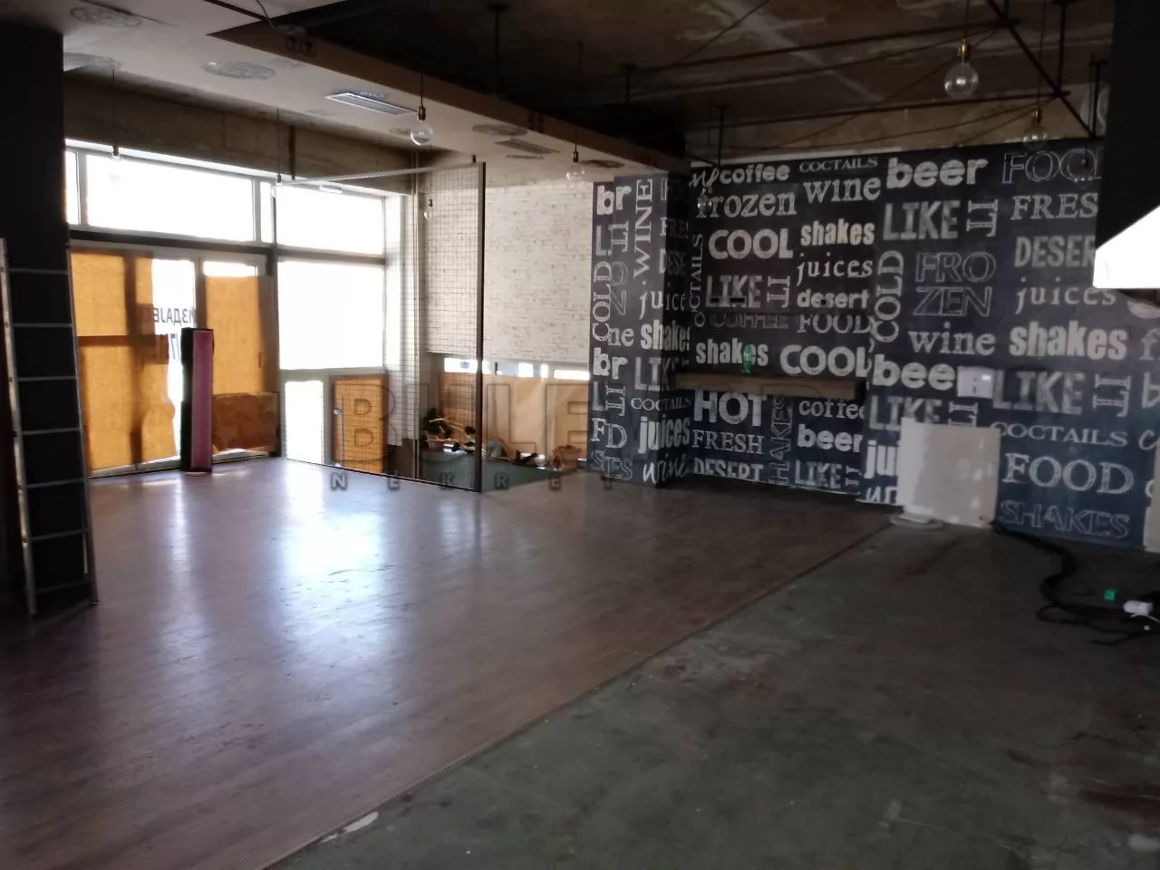 Lokal, 284 m2, Centar, Bulevar Oslobođenja ID: i-016520 3