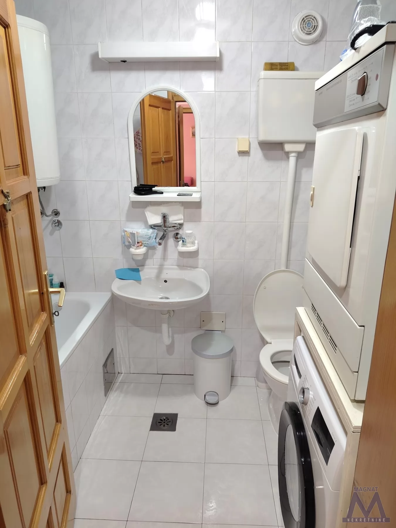 Stan,NOVI SAD,CENTAR,kv: 95, € 259000, ID: 1019373 9