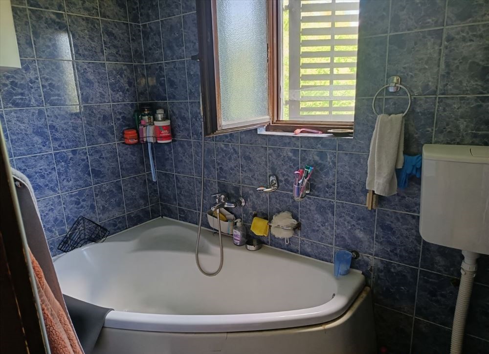 Prodaje se kuca u Grockoj vikend naselje Voloder 4