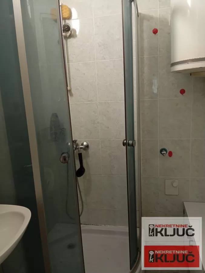 BULEVAR, 70m2, Dvoiposoban, Porodičan 13