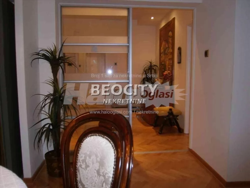 četvorosoban stan, 130 m2, Braće Jerković, Mihaila Petrova ID: 4198 11