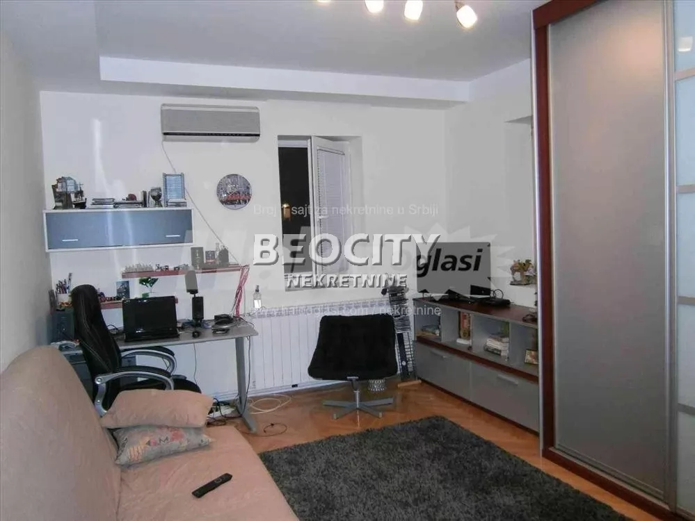 četvorosoban stan, 130 m2, Braće Jerković, Mihaila Petrova ID: 4198 14