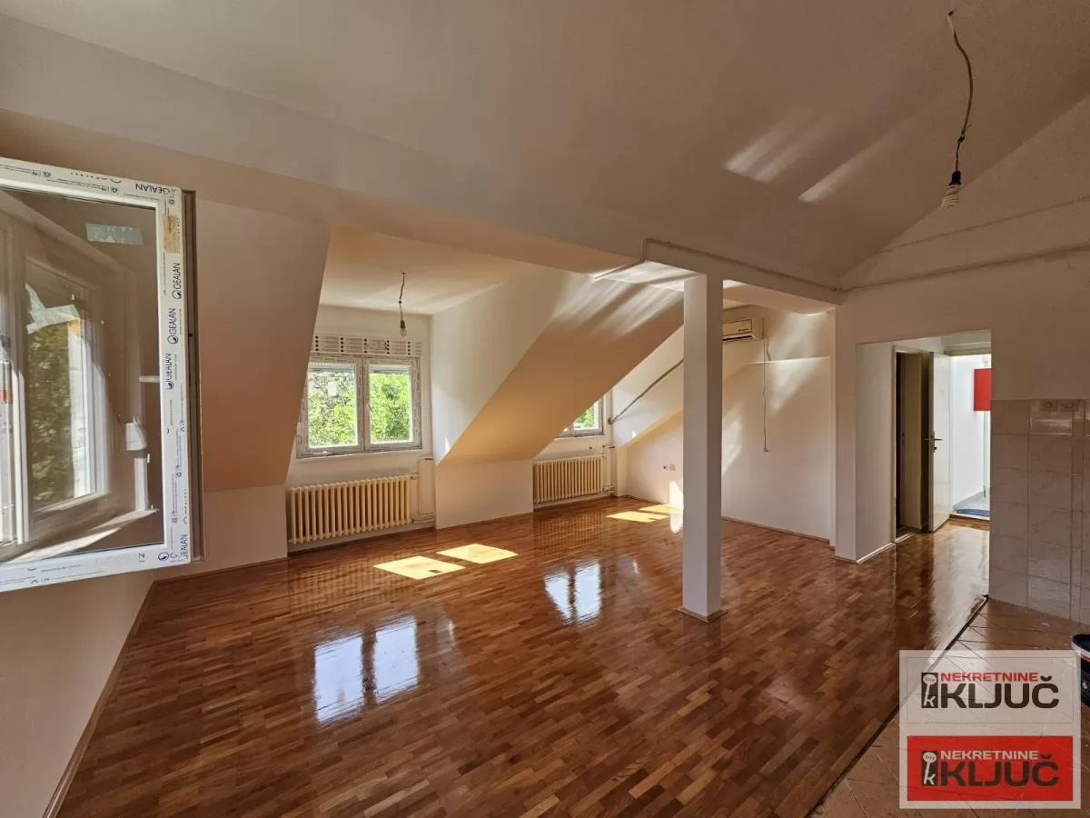 DETELINARA, 37m2, Jednoiposoban, Useljiv 3