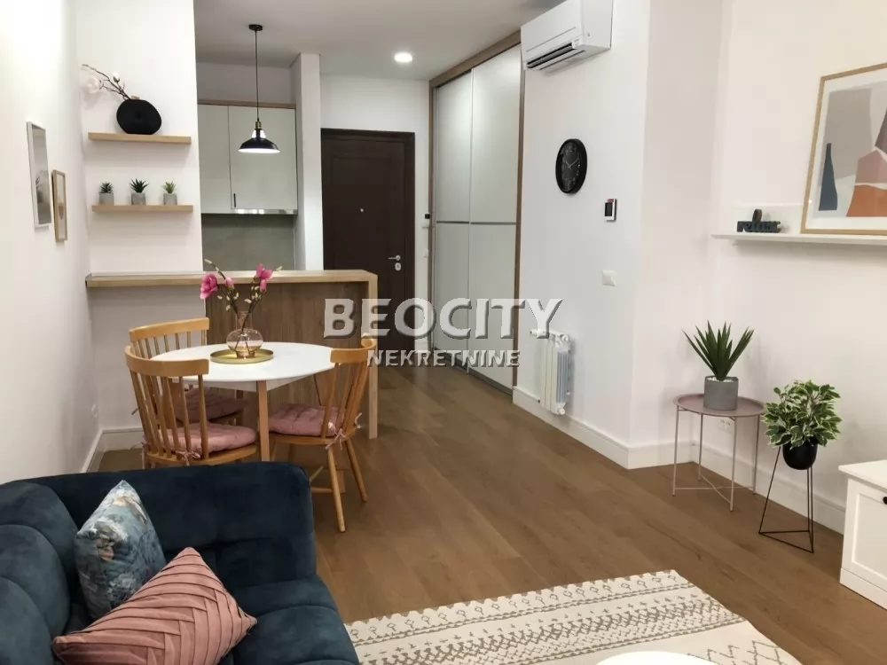 Dvosoban stan, 54 m2, Centar, Sarajevska ID: 132626 2