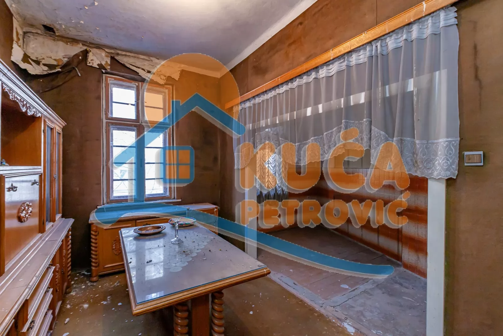 Trosoban stan, 117 m2, Kičevo, Trg kralja Aleksandra Ujedinitelja ID: p-016018 7