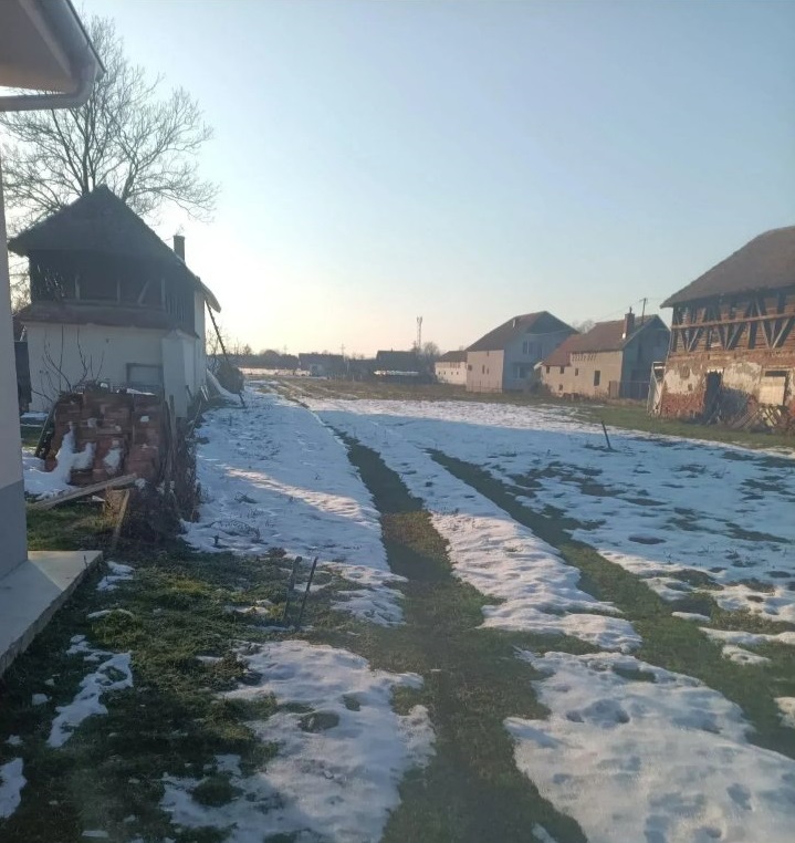 Premium građevinsko zemljište 70ari 3