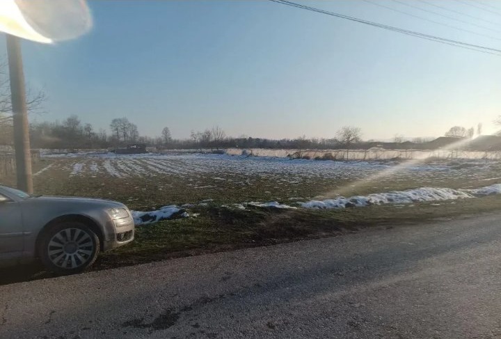 Premium građevinsko zemljište 70ari 4